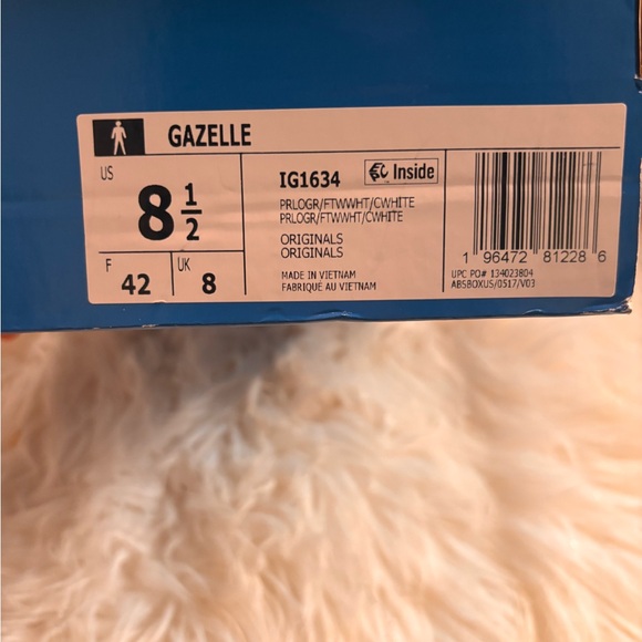 **Brand New!!** Men’s Adidas Gazelle Sneaker - Picture 5 of 5
